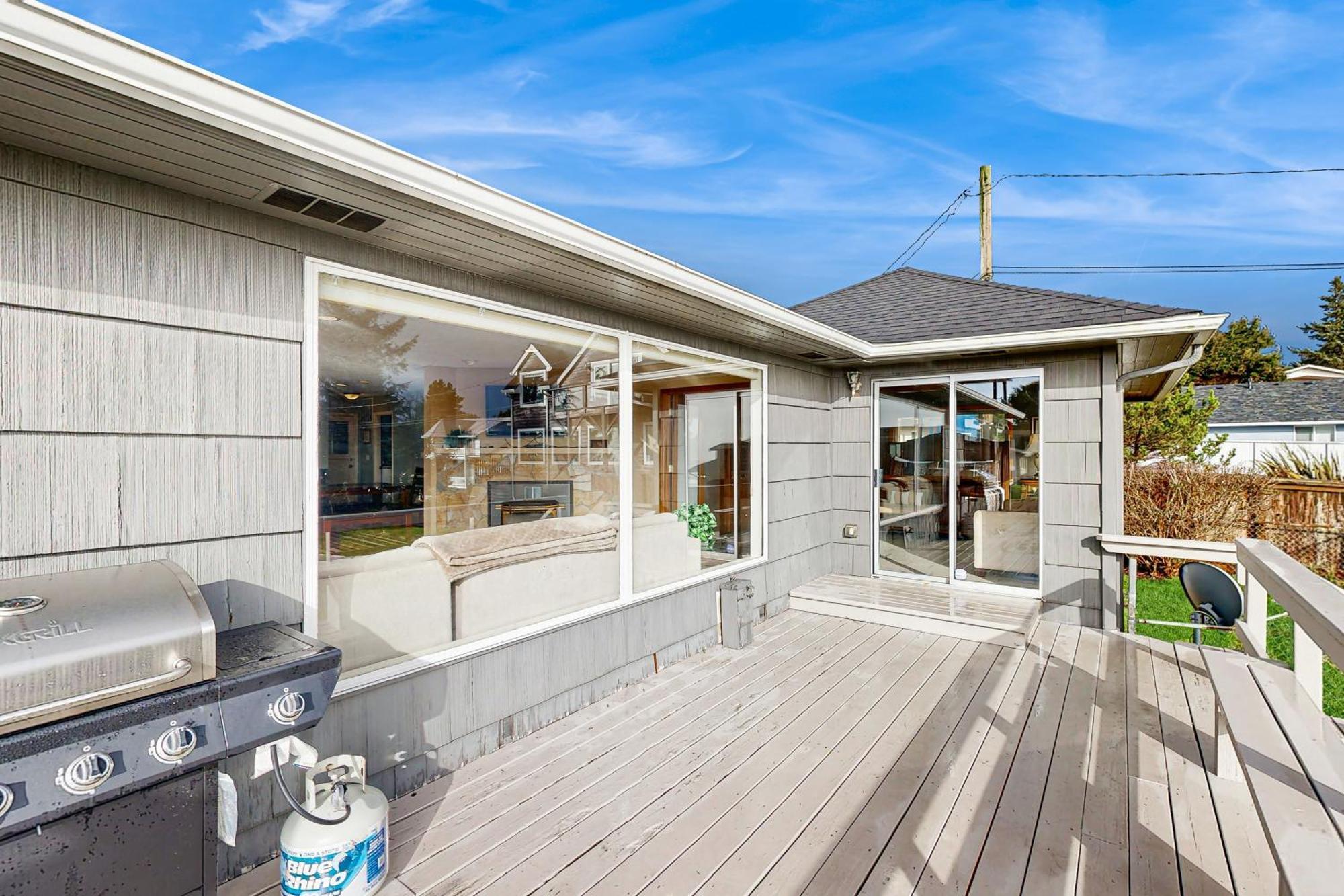 Crystal Rose Cottage Lincoln City Exterior photo
